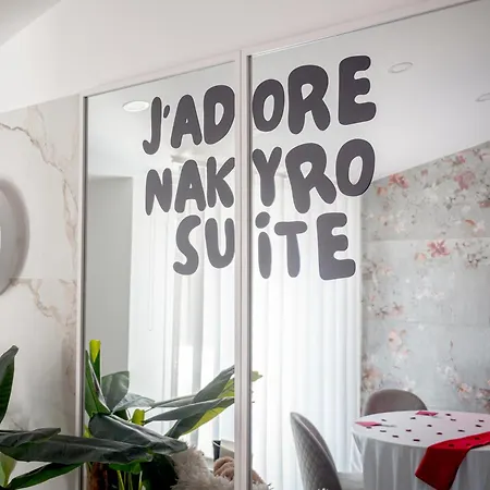 Love hôtel Nakyro